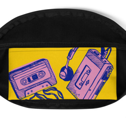 poche intérieure sac banane jaune avec cassette walkman rose